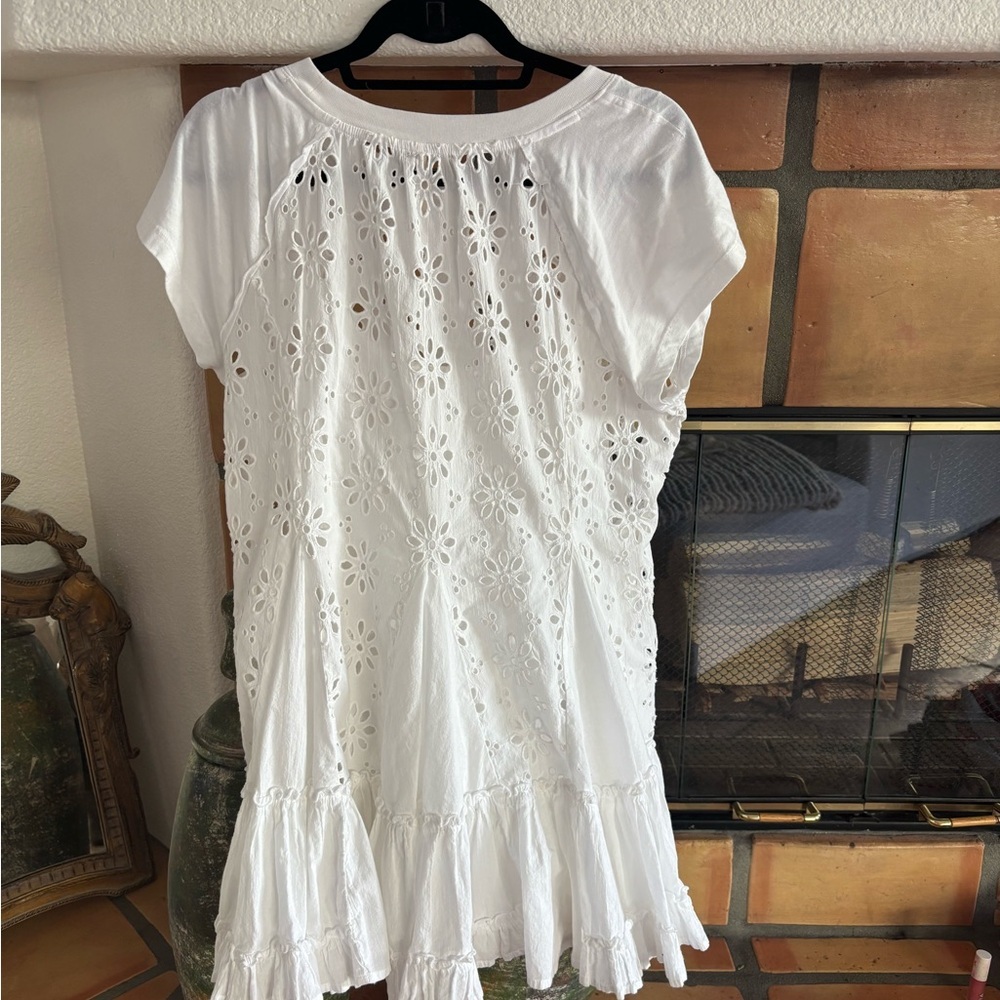 Free People white Sadler floral mini dress with Eyelet detail size small: boho - Picture 4 of 4